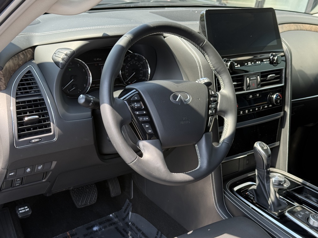 2023 Infiniti QX80 Premium Select photo 14
