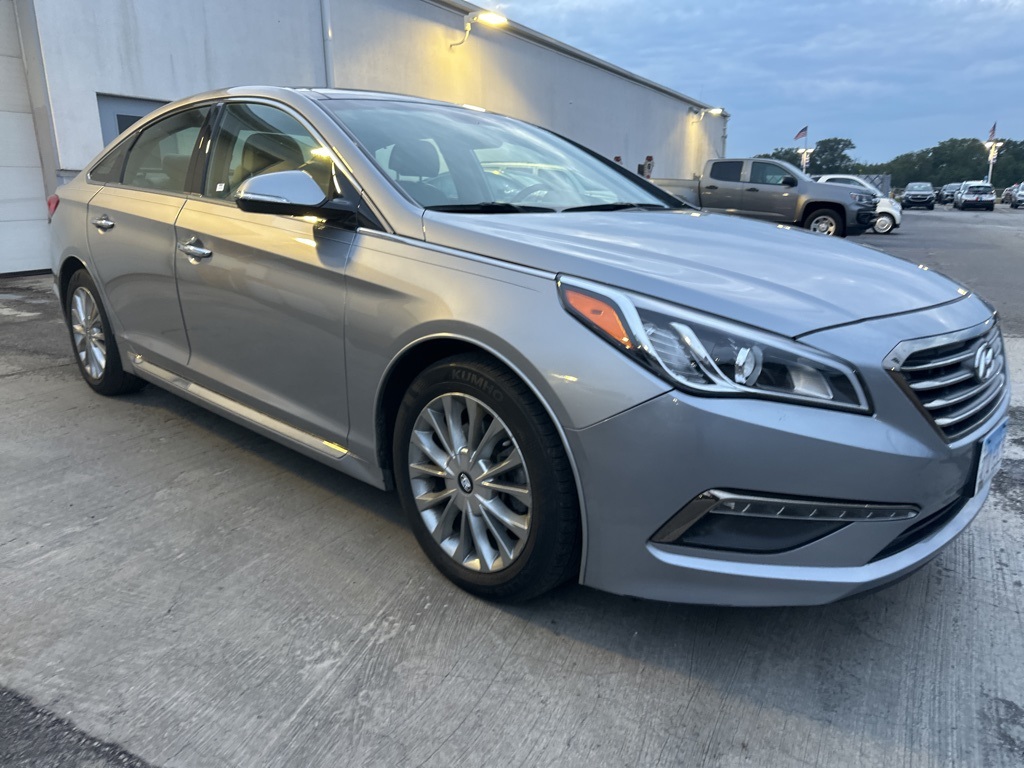 2015 Hyundai Sonata Limited photo 2