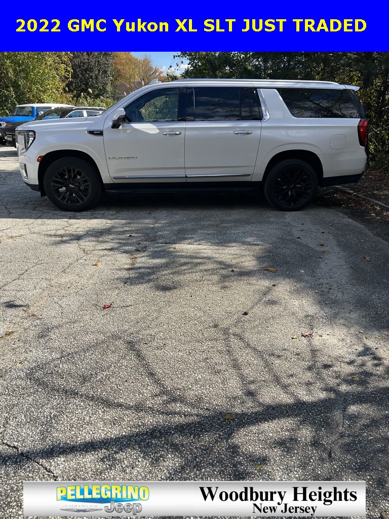 2022 Gmc Yukon XL SLT photo 2
