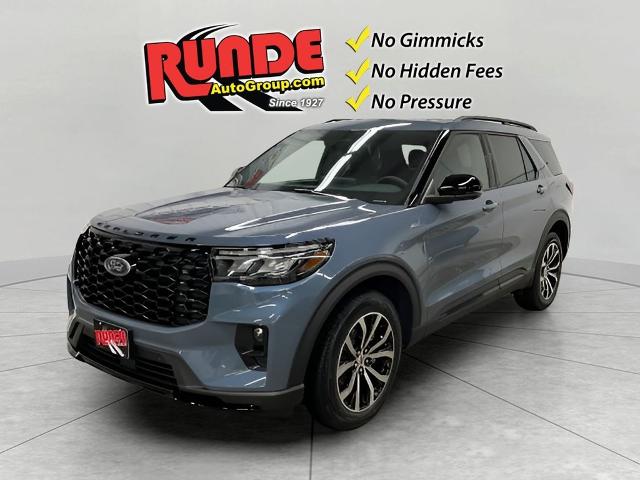 2026 Ford Explorer ST-LINE's photo