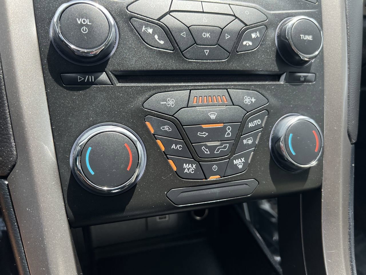 2018 Ford Fusion Hybrid S photo 22