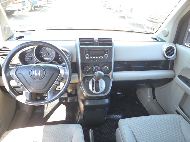 2010 Honda Element EX photo 24