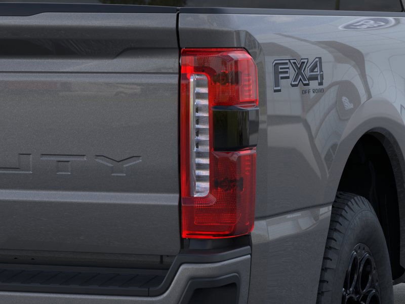 2025 Ford F-350 photo 21