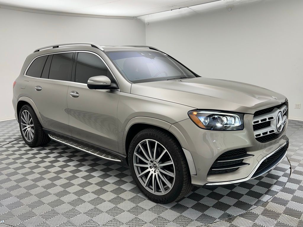 2022 Mercedes Benz GLS 450 4MATIC photo 3
