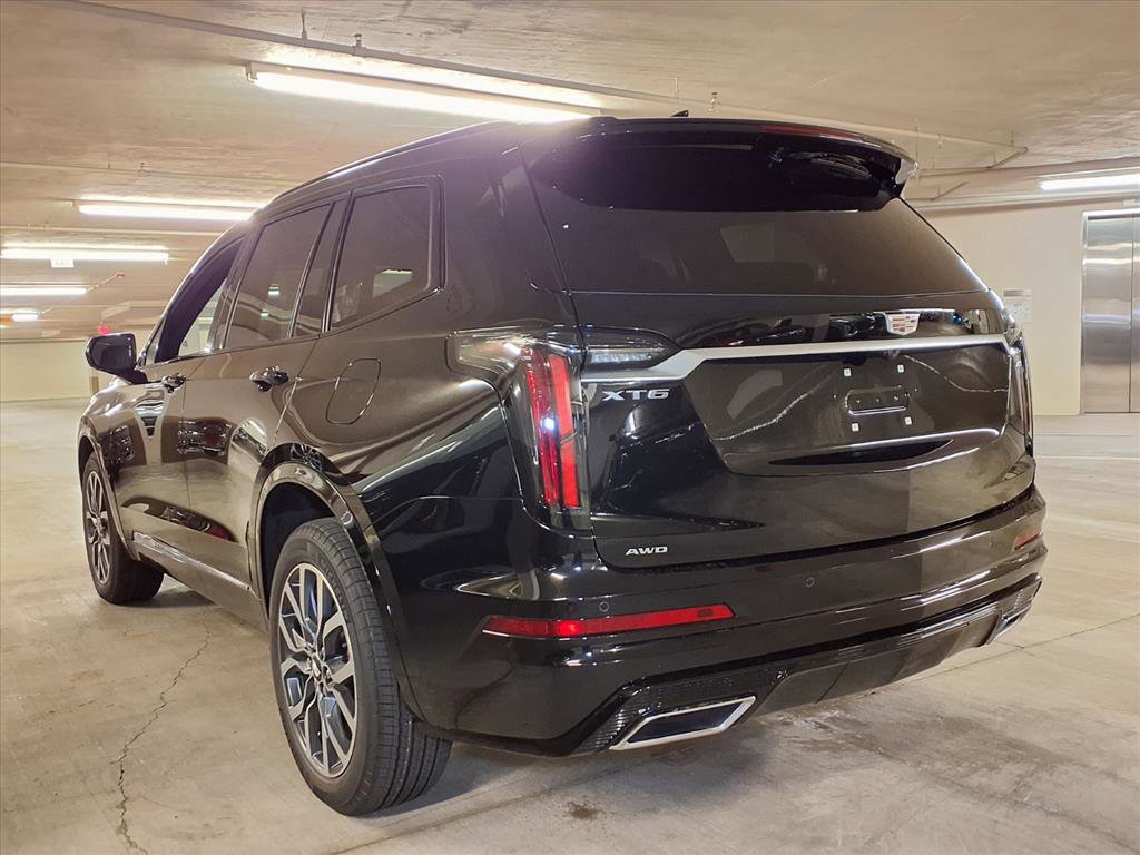 2025 Cadillac XT6 Sport photo 10