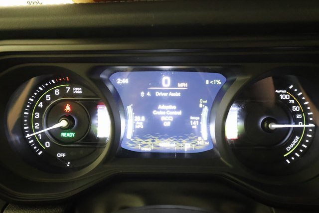 2024 Jeep Wrangler 4xe Sahara photo 13