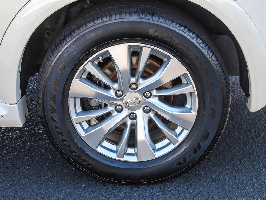 2017 Infiniti QX80 Base photo 7