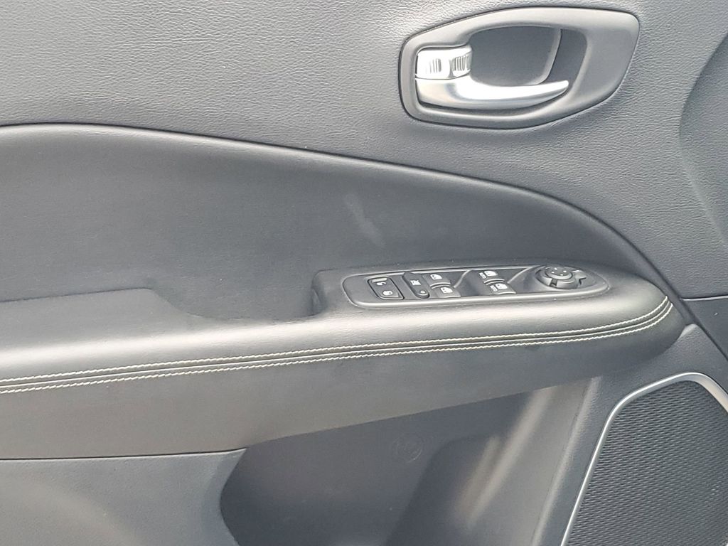 2021 Jeep Compass Special Edition photo 38