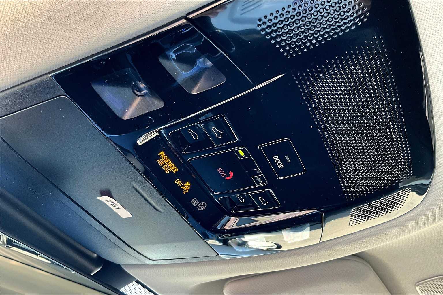 2026 Lexus NX 350 photo 14