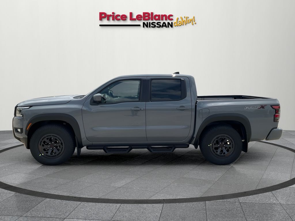2025 Nissan Frontier PRO-X photo 4