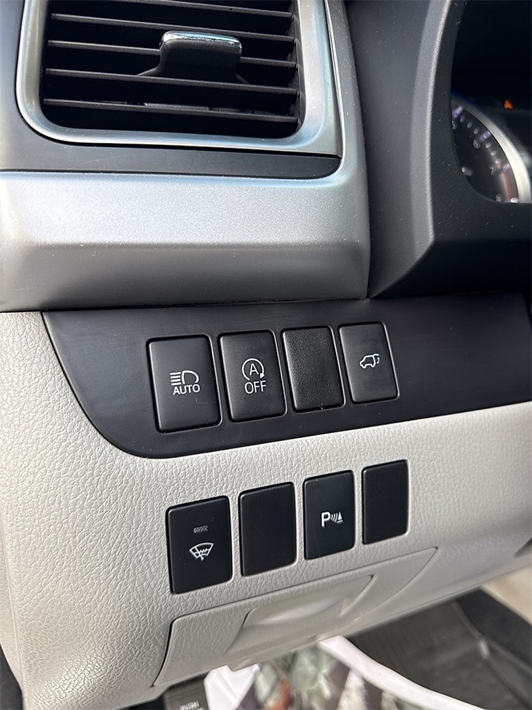 2018 Toyota Highlander Limited Platinum photo 12