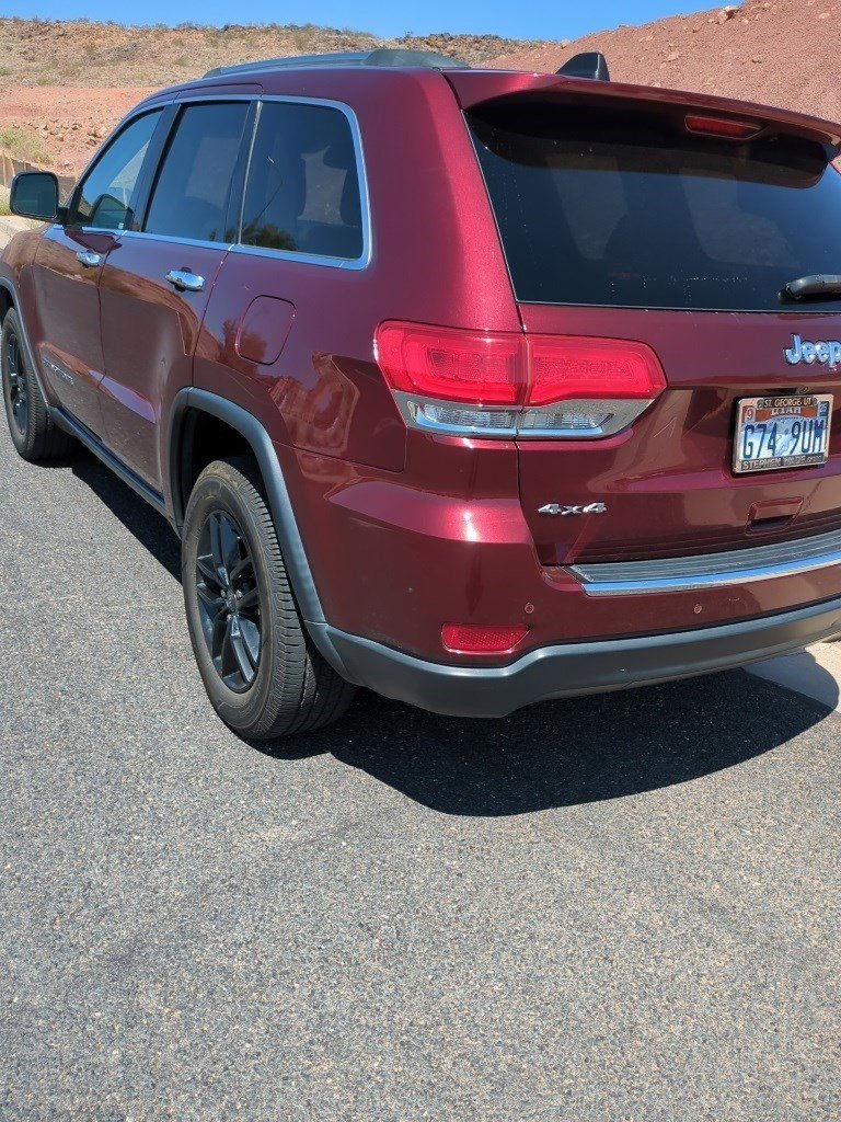 2019 Jeep Grand Cherokee Limited photo 2