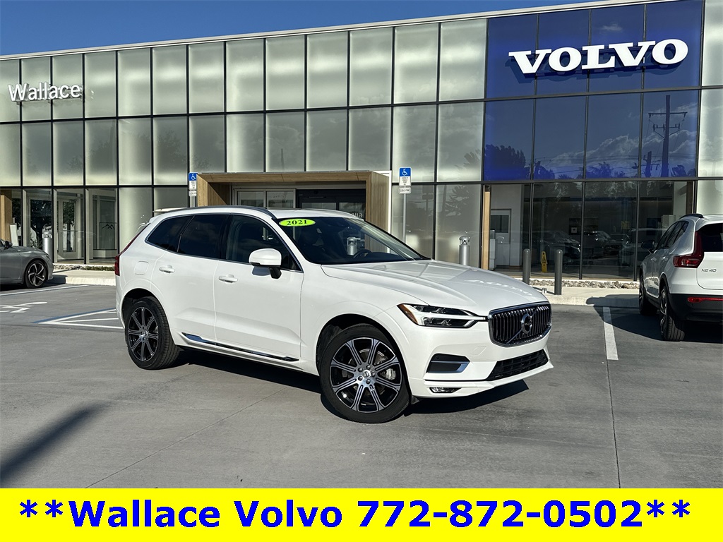 2021 Volvo XC60 Inscription's photo