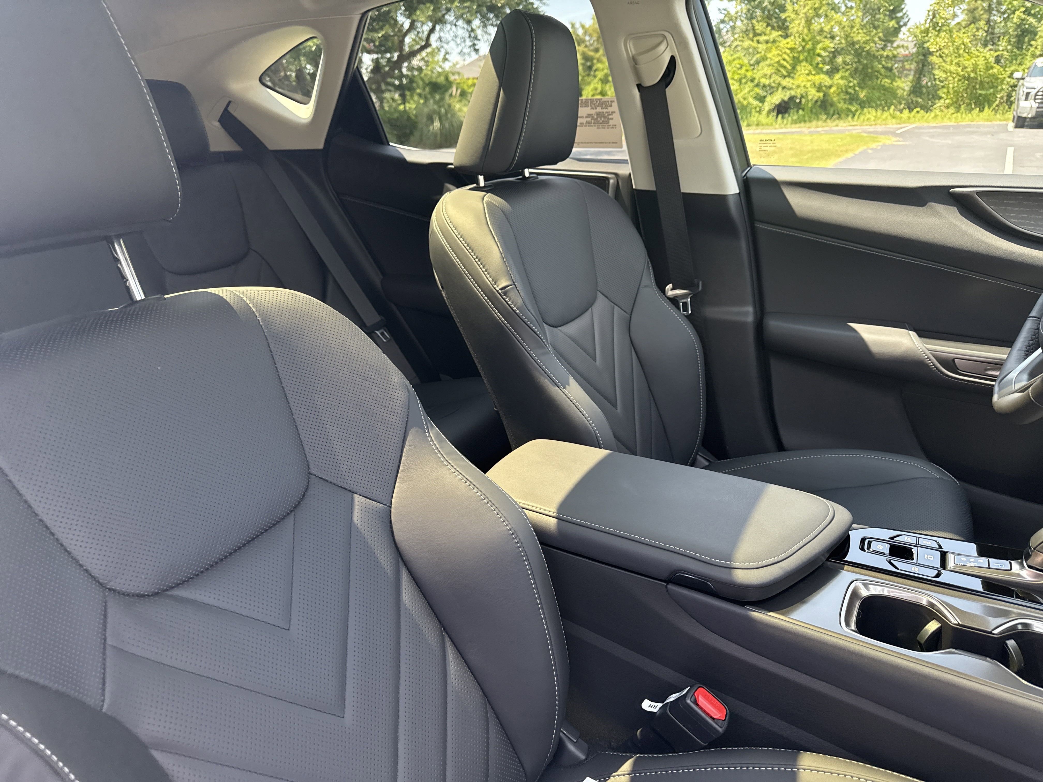 2025 Lexus NX 350h Luxury AWD photo 28