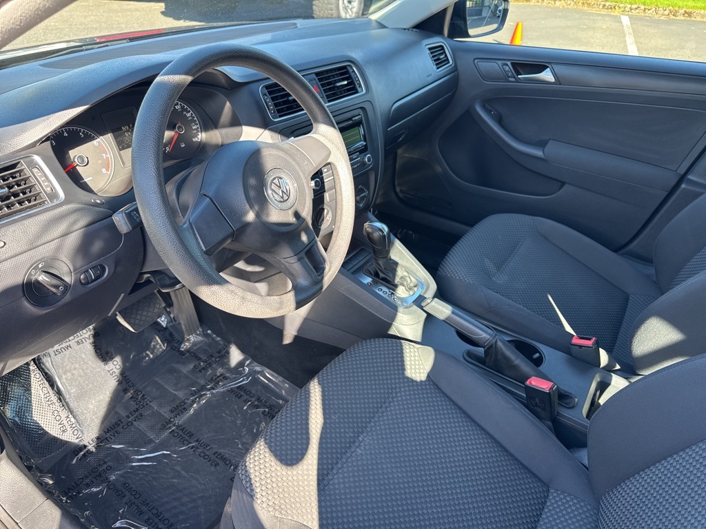 2012 Volkswagen Jetta 2.0 S photo 17