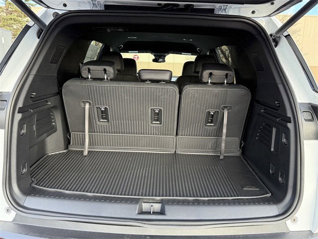 2026 Chevrolet Traverse photo 3