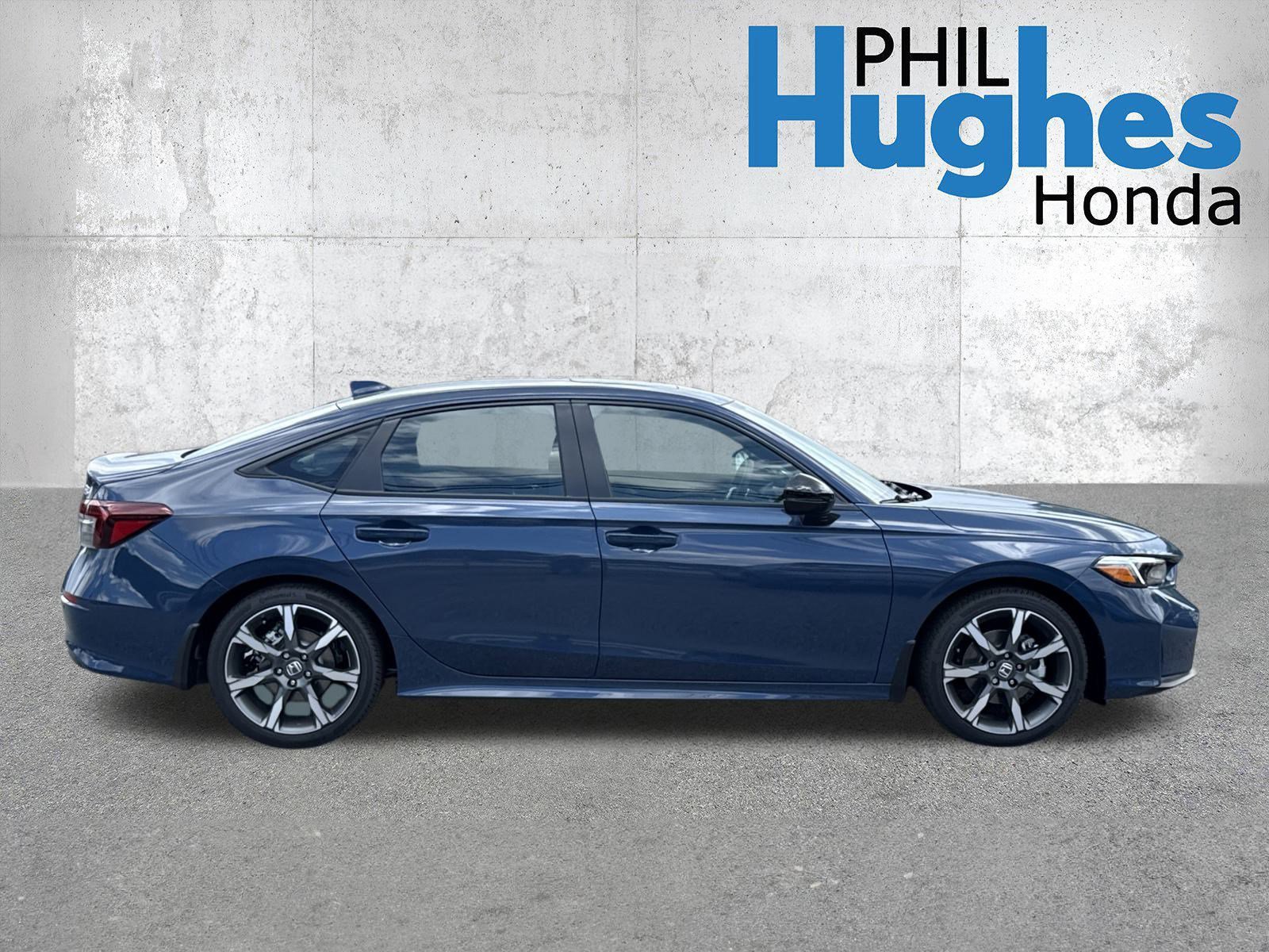 2025 Honda Civic Hybrid Sport Touring photo 2