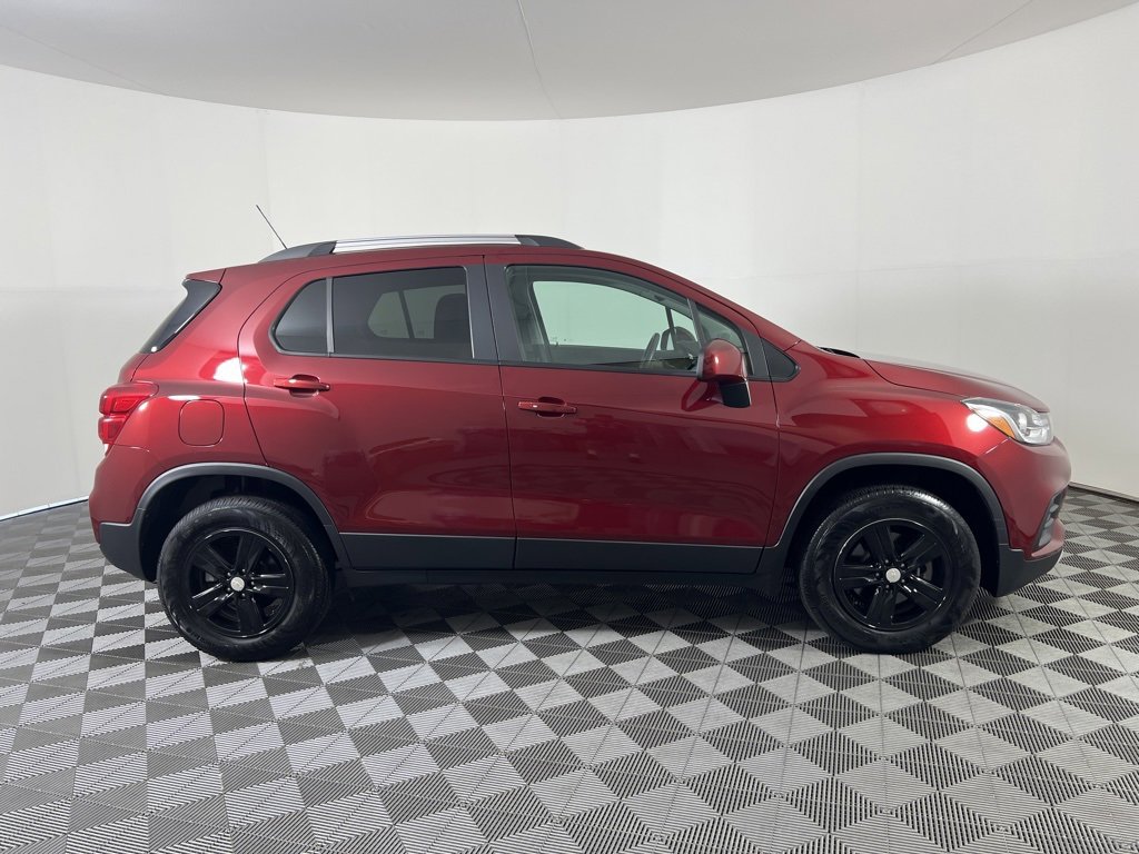 2022 Chevrolet Trax LT photo 17