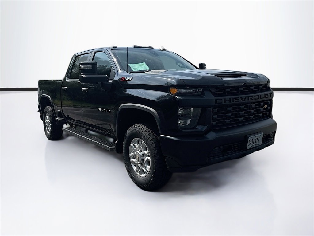 2023 Chevrolet Silverado 3500HD Work Truck photo 3