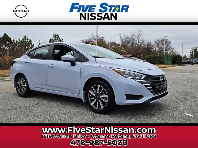2025 Nissan Versa SV's photo