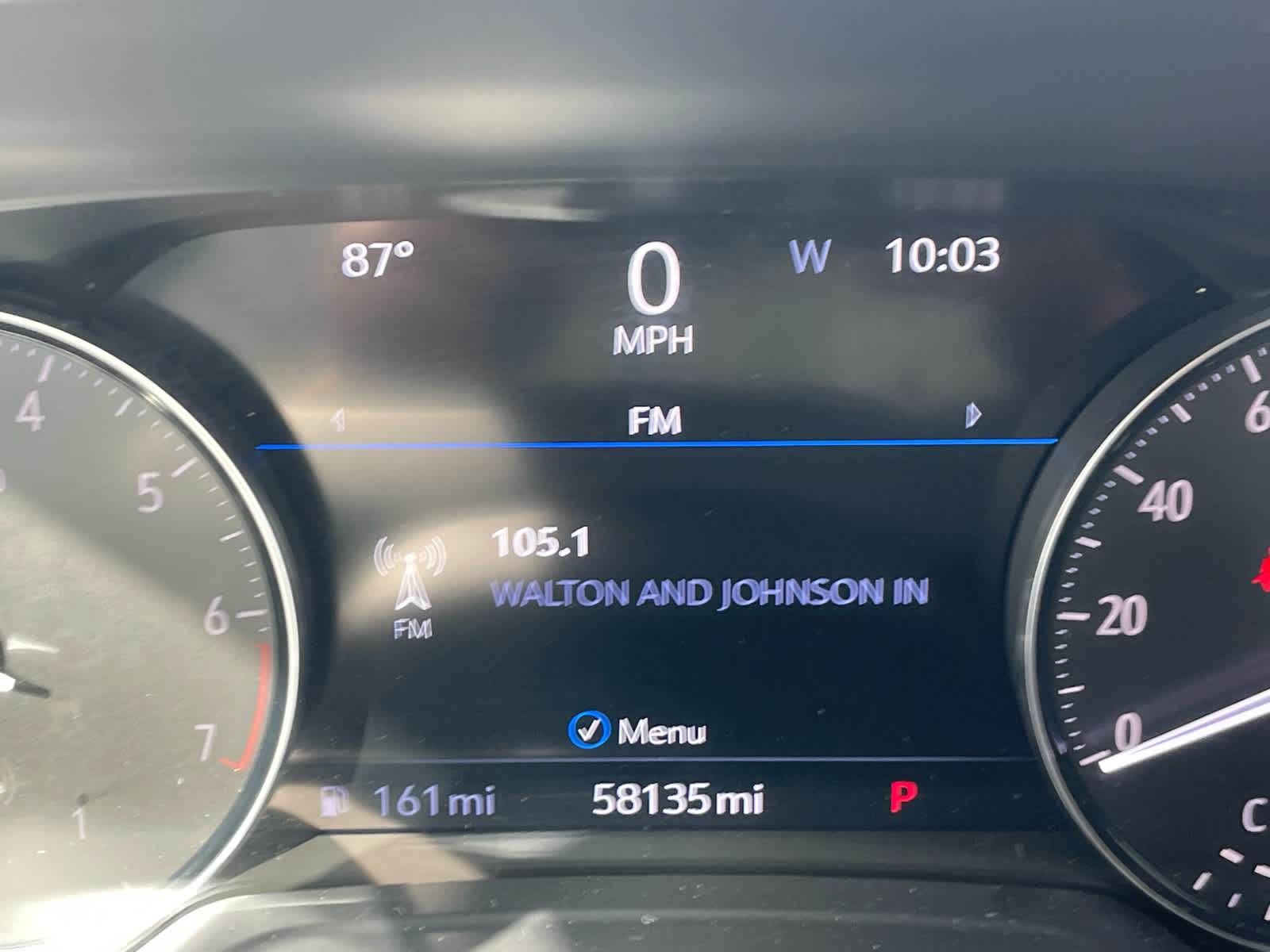 2023 Buick Envision Essence photo 15