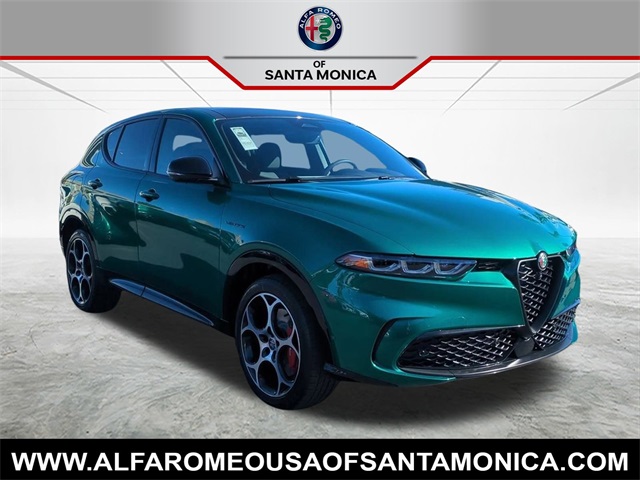 2025 Alfa Romeo Tonale Base's photo