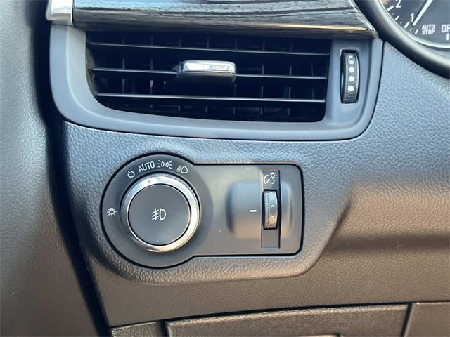 2017 Buick Envision Premium I photo 26