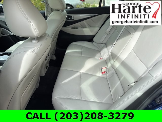2022 Infiniti Q50 LUXE photo 11