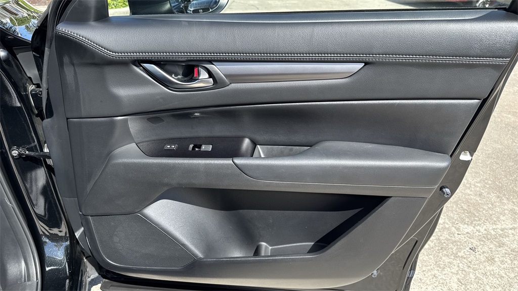 2023 Mazda CX-5 2.5 S Preferred photo 41