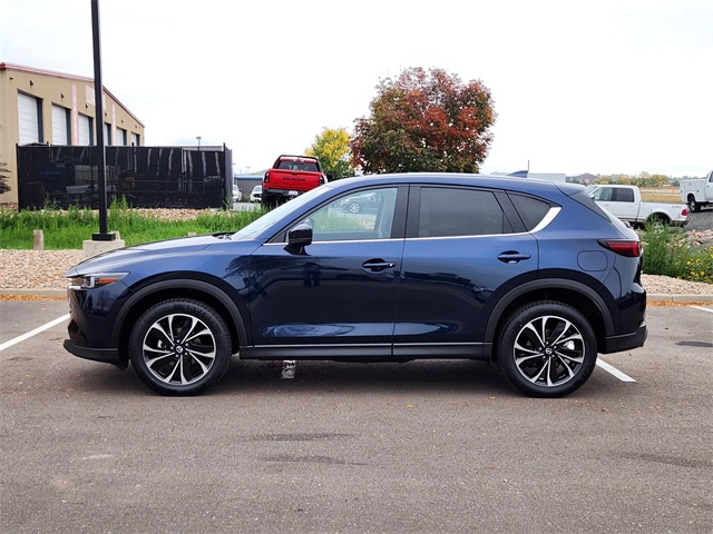 2023 Mazda CX-5 2.5 Premium Plus photo 2