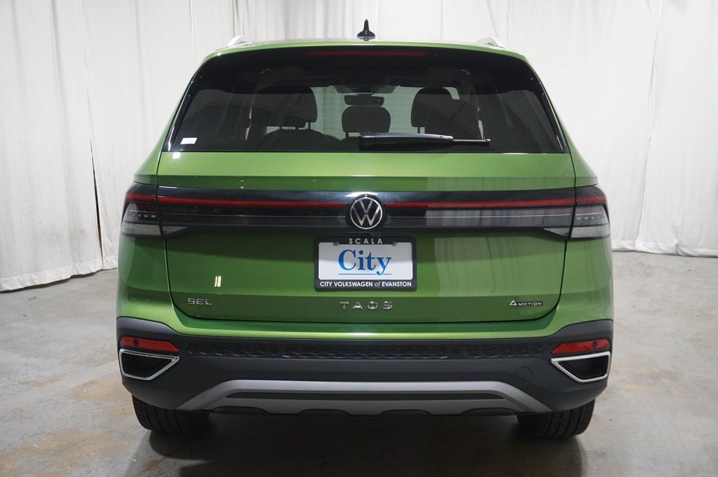 2025 Volkswagen Taos SEL photo 3