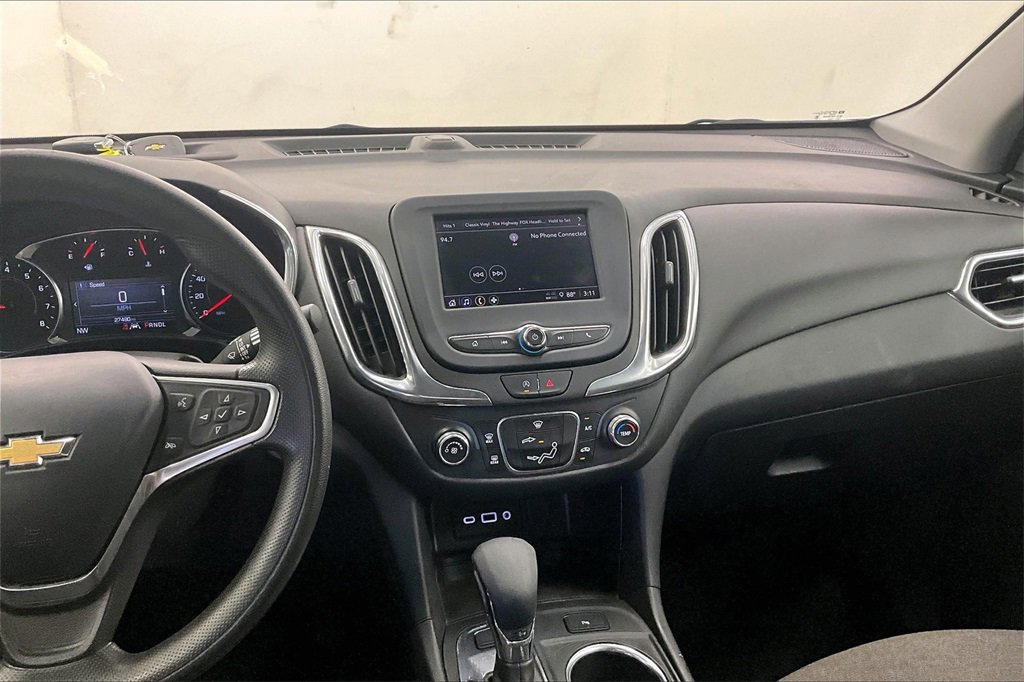 2023 Chevrolet Equinox LT photo 3