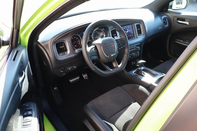 2023 Dodge Charger R/T Scat Pack Widebody photo 13
