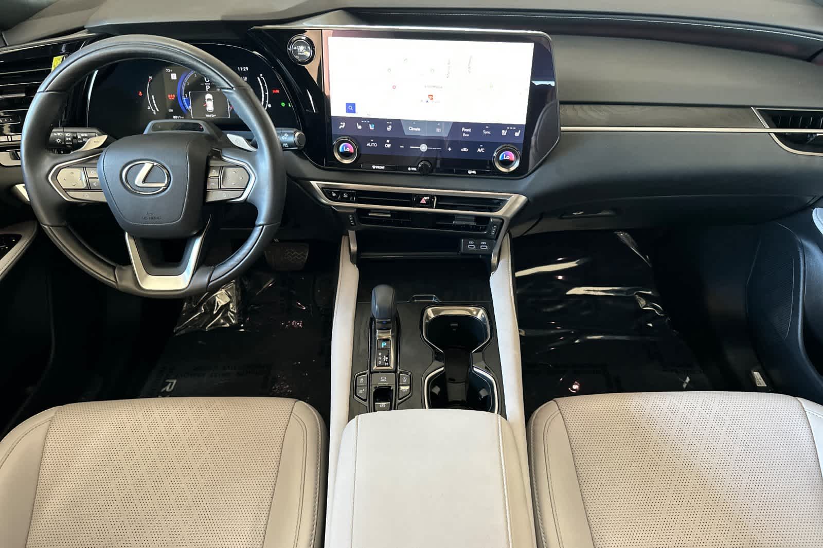 2024 Lexus RX Premium photo 3