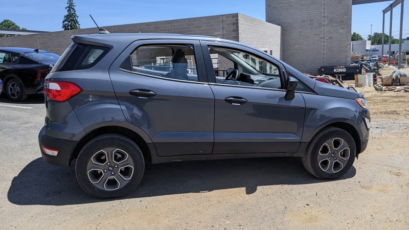 2022 Ford EcoSport S photo 2