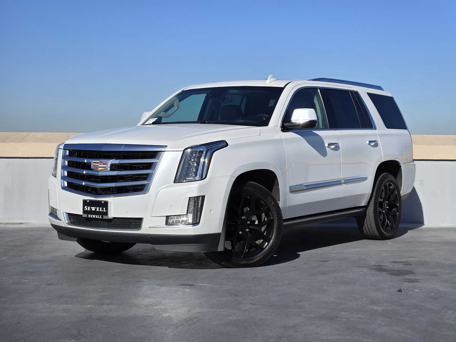 2018 Cadillac Escalade Premium Luxury's photo