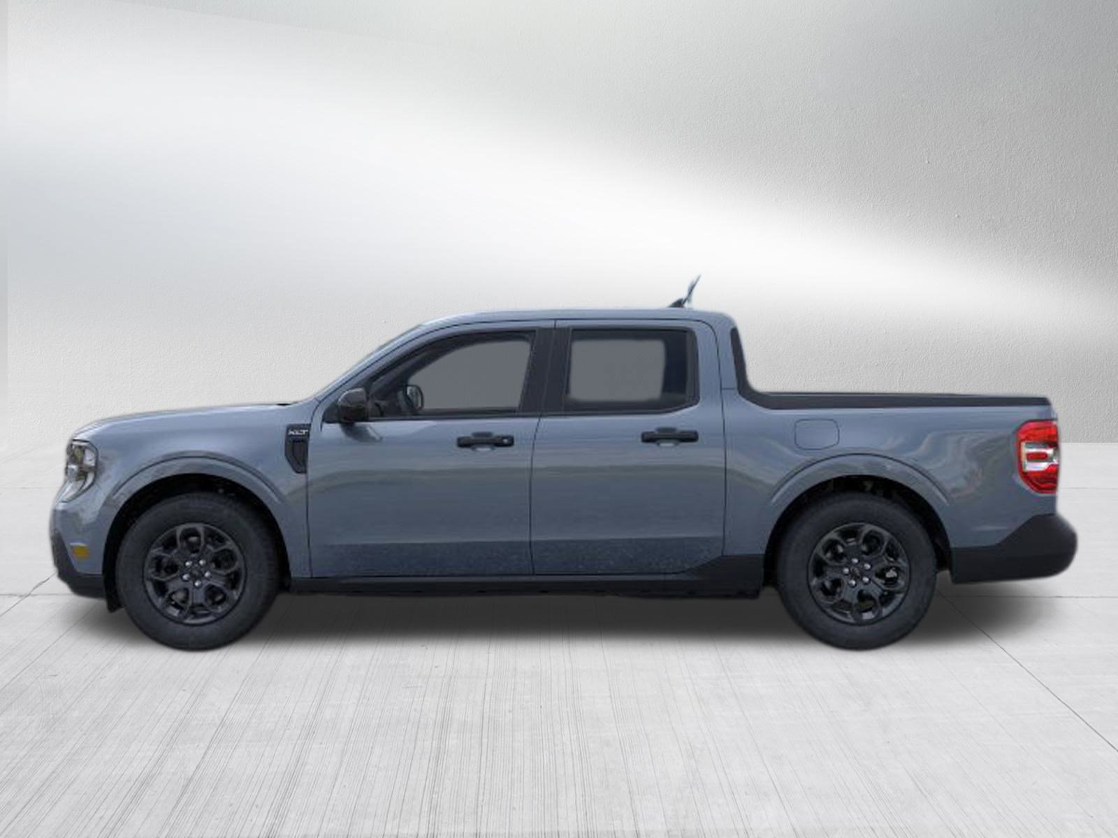 2025 Ford Maverick XLT photo 3