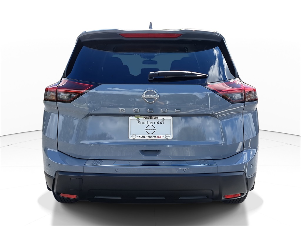 2026 Nissan Rogue SV photo 6