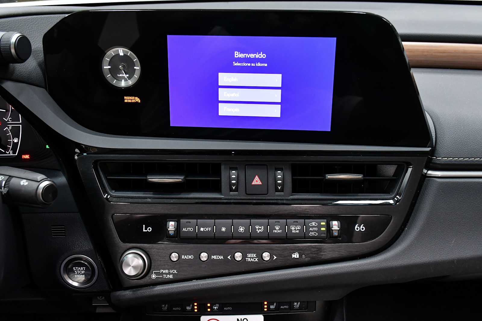 2024 Lexus ES 250 Premium photo 19