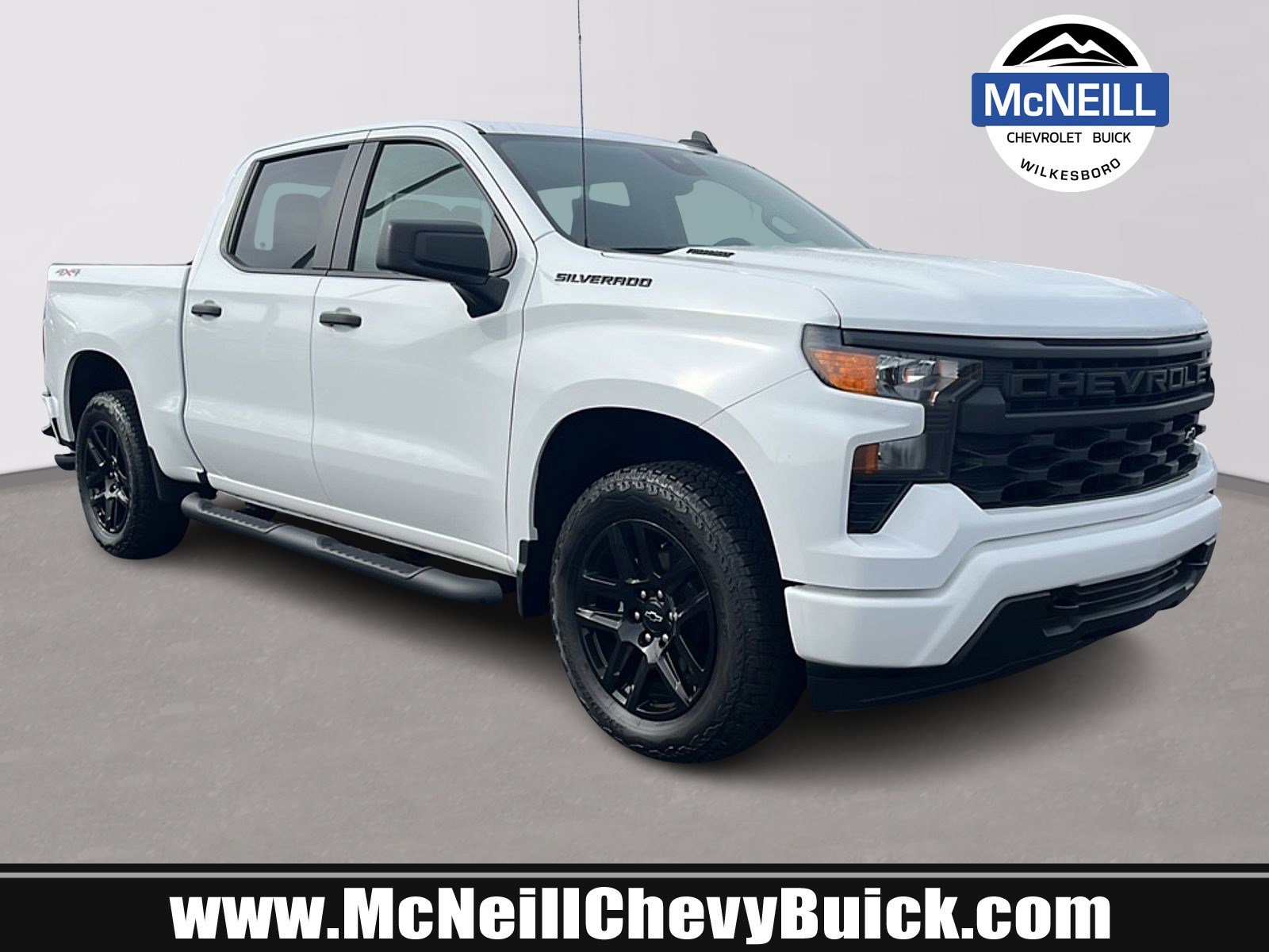 2025 Chevrolet Silverado 1500 Custom's photo