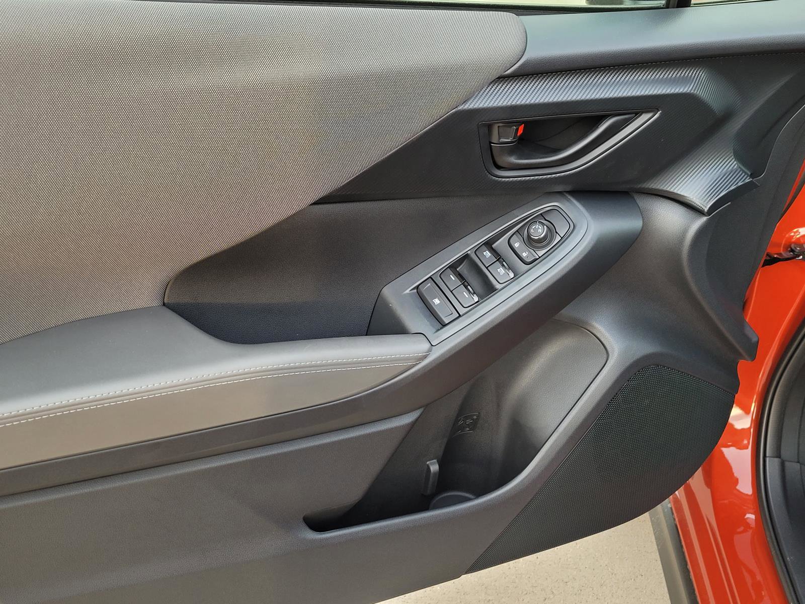 2025 Subaru Crosstrek Premium photo 4