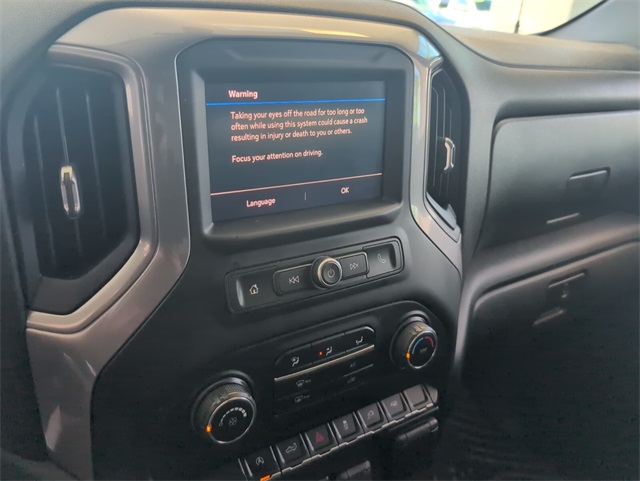 2021 Chevrolet Silverado 1500 Custom photo 16