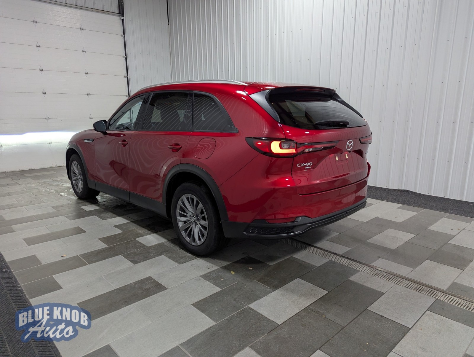 2024 Mazda CX-90 Preferred photo 2