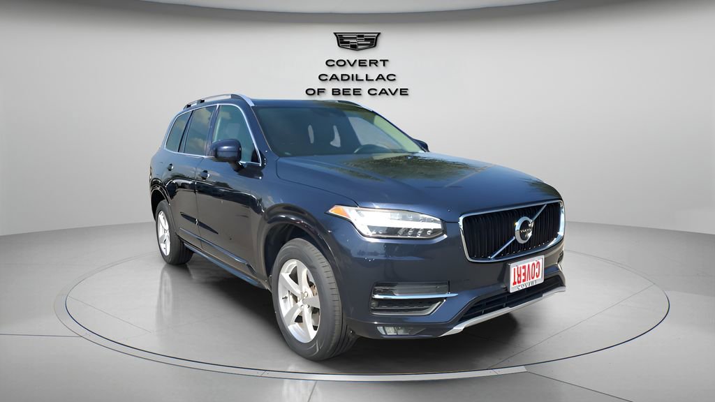 2017 Volvo XC90 Momentum's photo