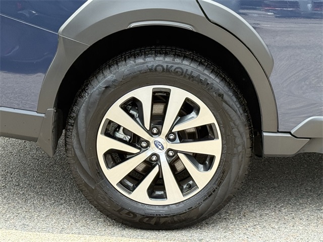 2025 Subaru Outback Premium photo 4