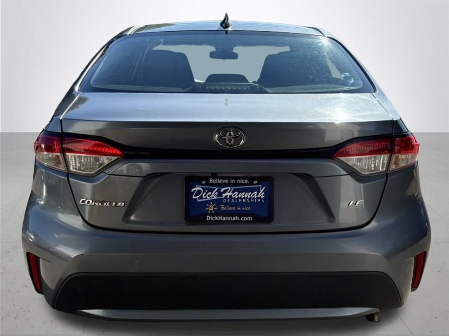 2021 Toyota Corolla LE photo 8