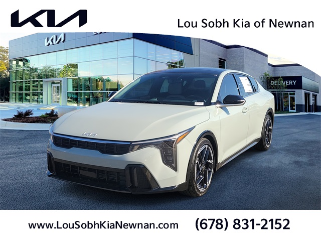 2025 Kia K4 GT-Line's photo