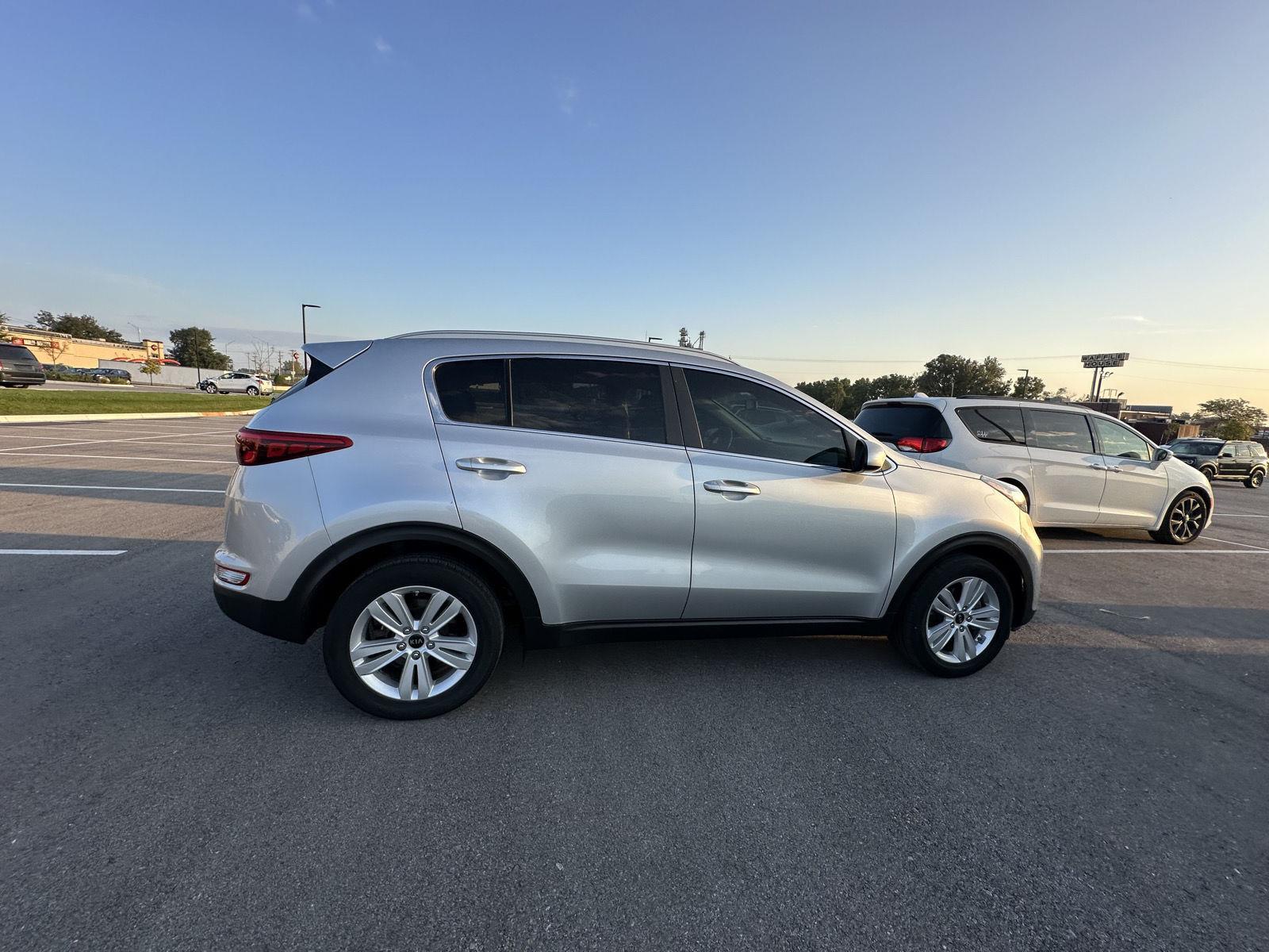 2017 Kia Sportage LX photo 4