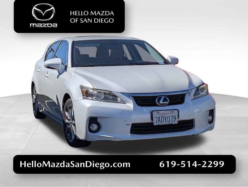 2013 Lexus CT Base