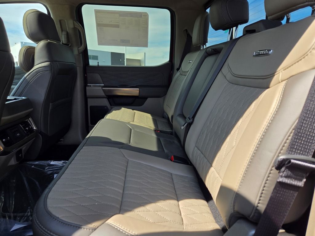2026 Ford F-250 photo 16